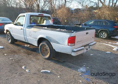 2000 Ford Ranger Xl/Xlt z USA, uszkodzony, nr VIN 1FTYR10C9YPB00190